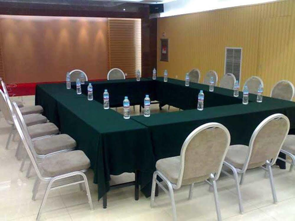 Jinan Hairun International Business Hotel Extérieur photo